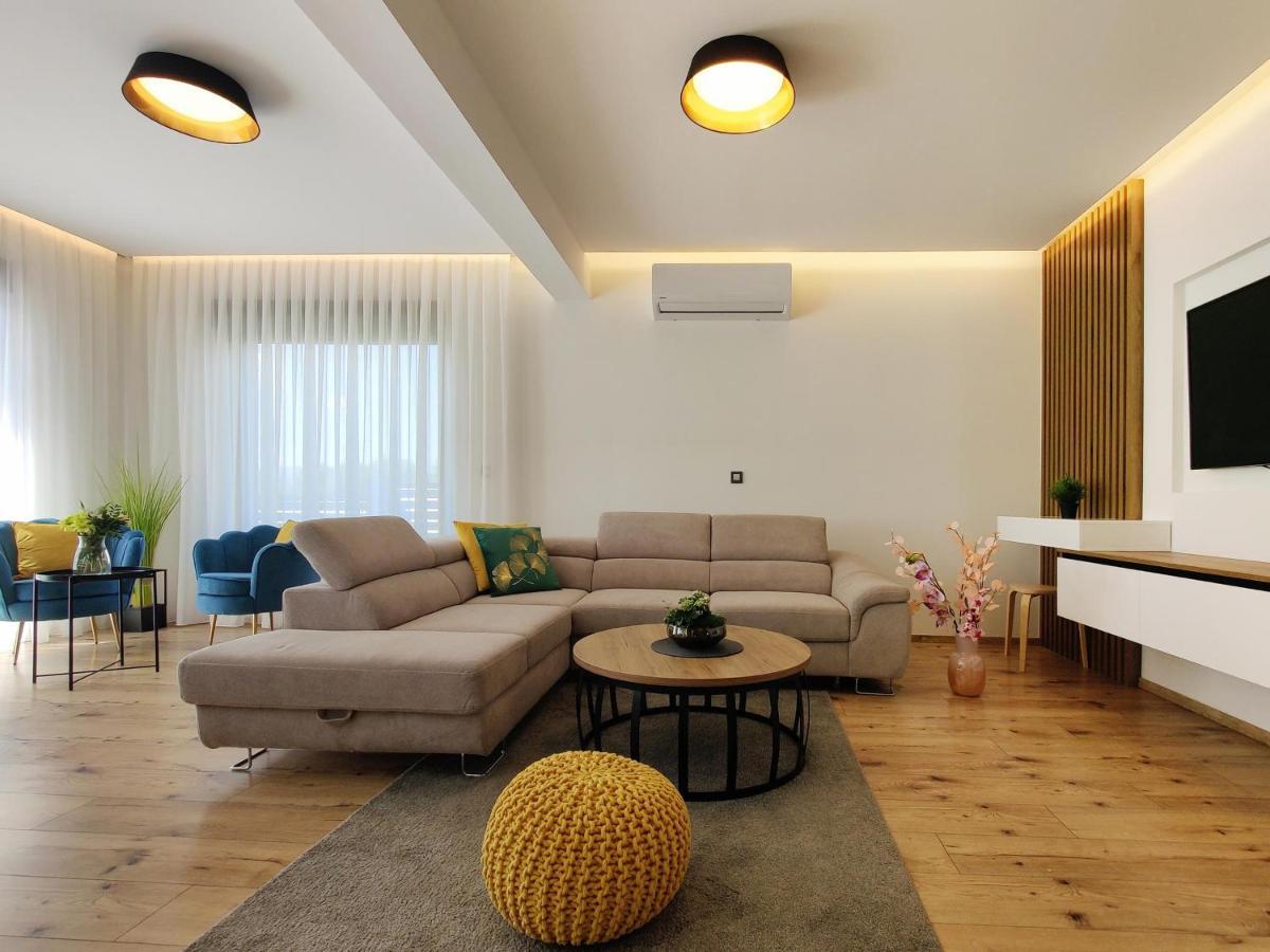 Villa Biser Gacke Sinac Екстер'єр фото