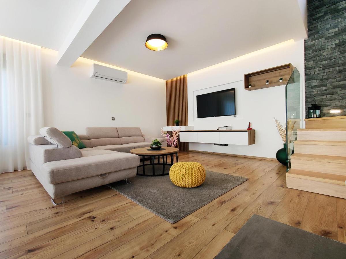 Villa Biser Gacke Sinac Екстер'єр фото
