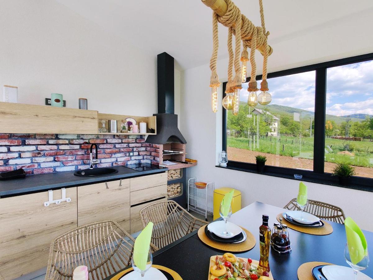 Villa Biser Gacke Sinac Екстер'єр фото