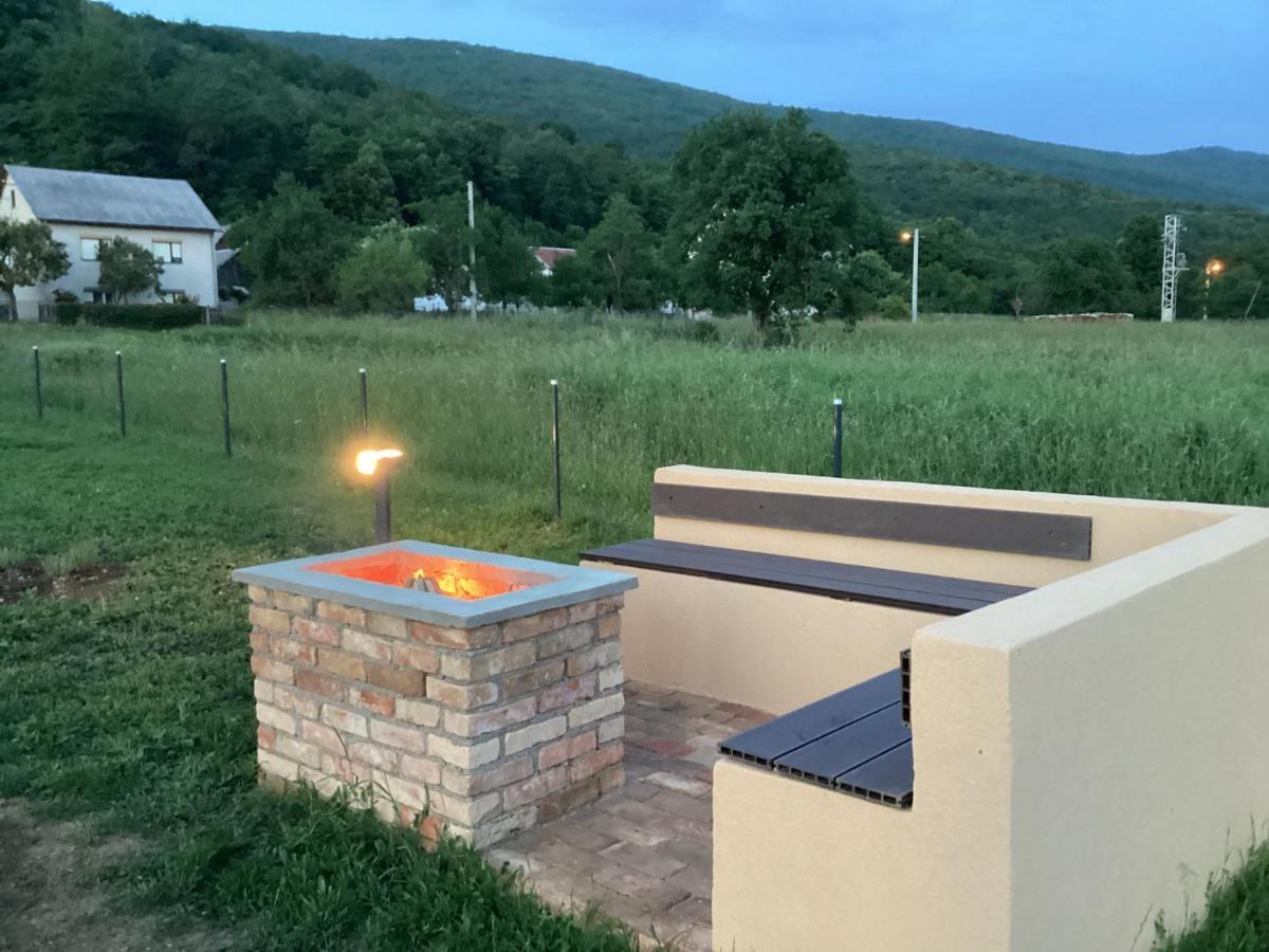 Villa Biser Gacke Sinac Екстер'єр фото