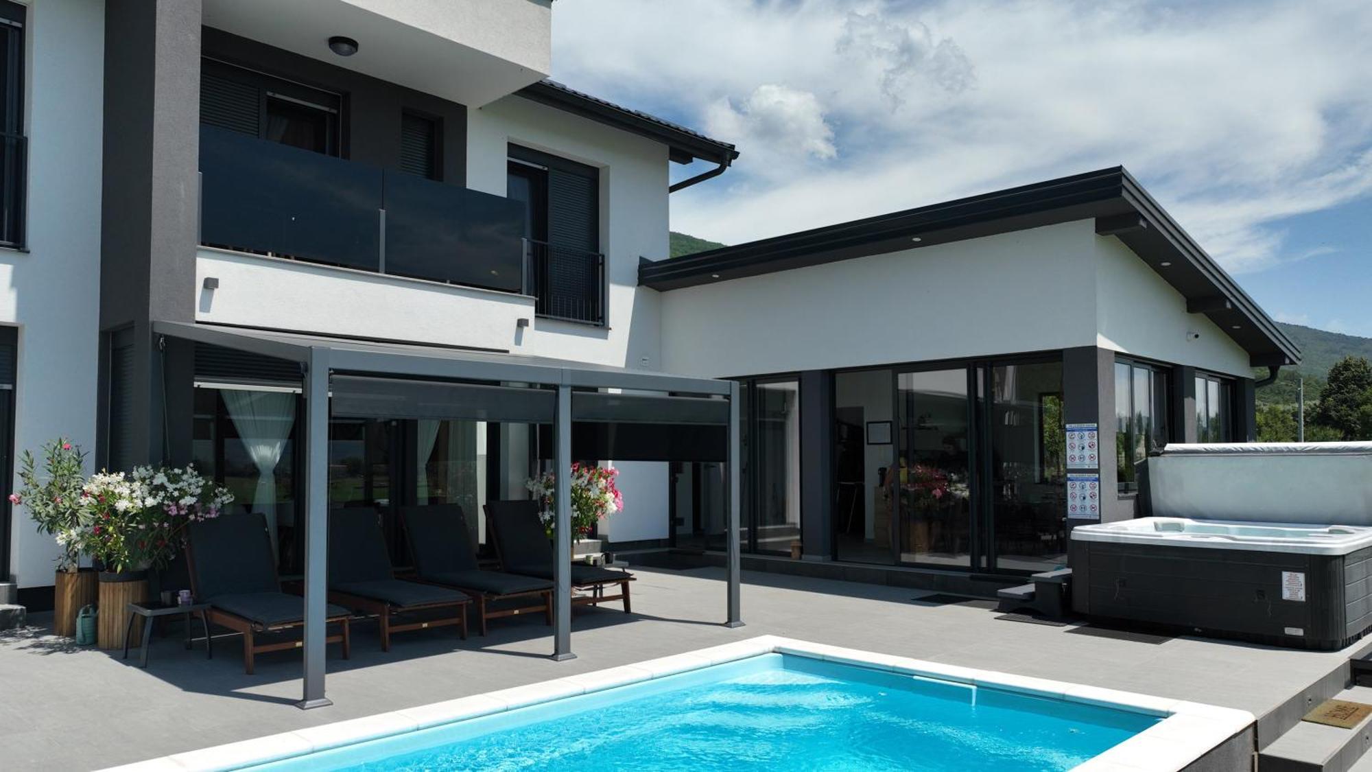 Villa Biser Gacke Sinac Екстер'єр фото